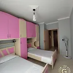 Gremi Residences By The Sea Appartamento Vlorë
