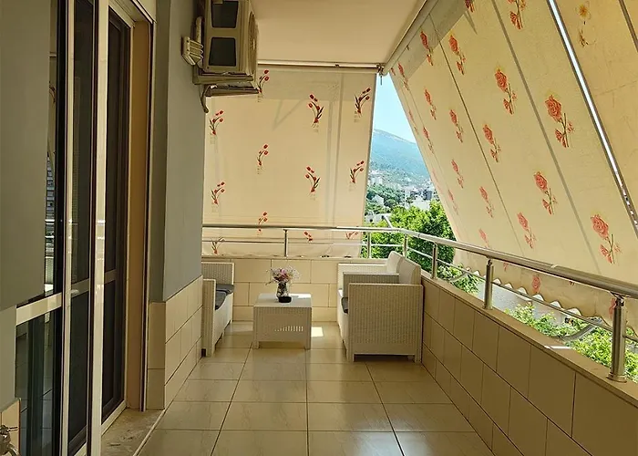 Gremi Residences By The Sea *